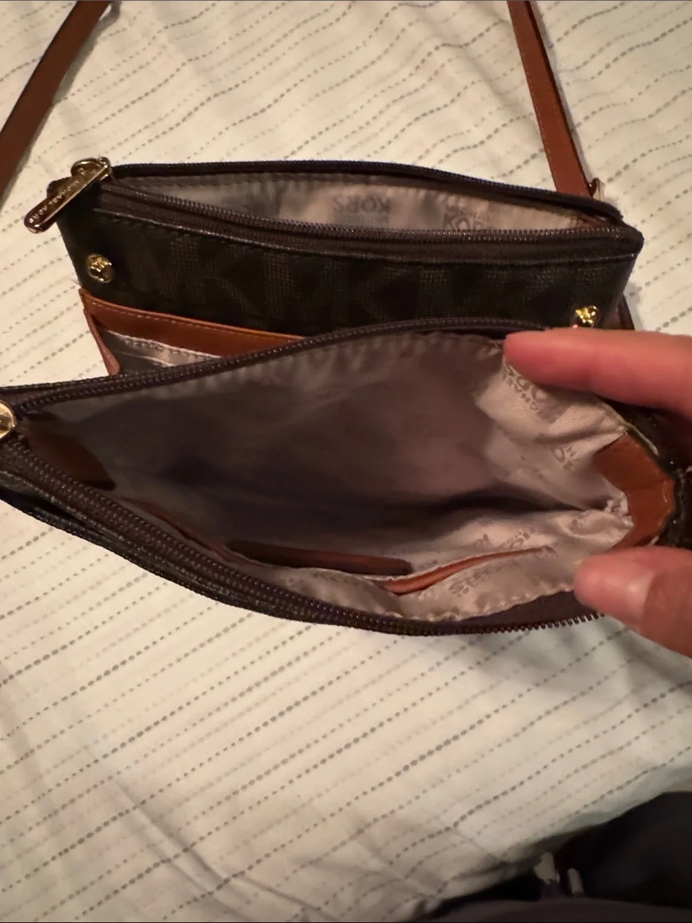Michael Kors compact michael
